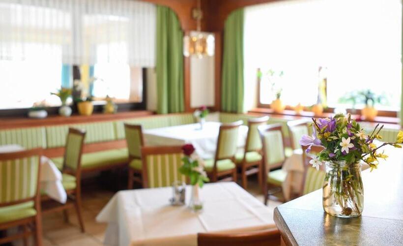 فندق صغير Schwanbergerstüberl