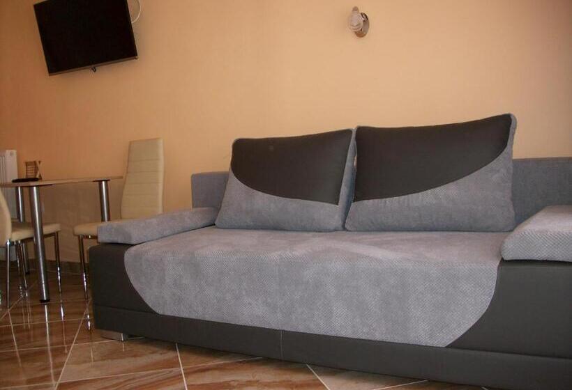 پانسیون éden Ii