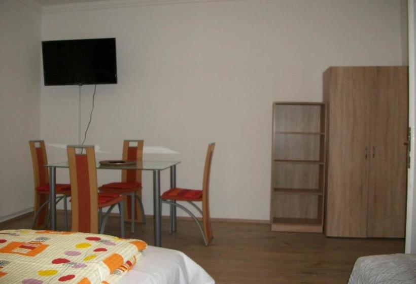 پانسیون éden Ii