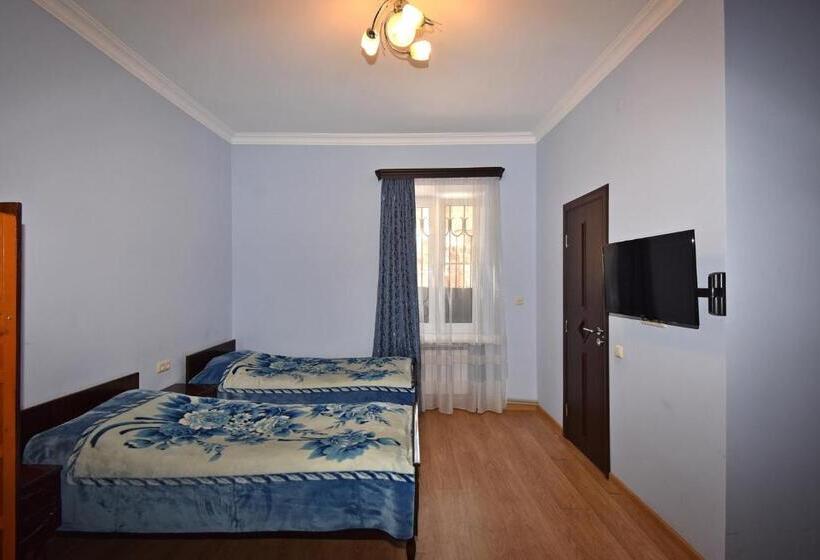 پانسیون Guest House Arsan