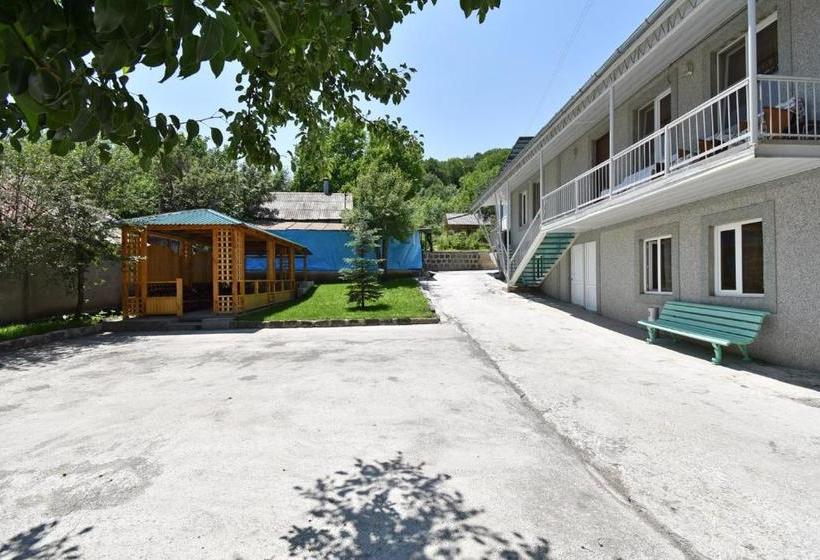 پانسیون Guest House Arsan