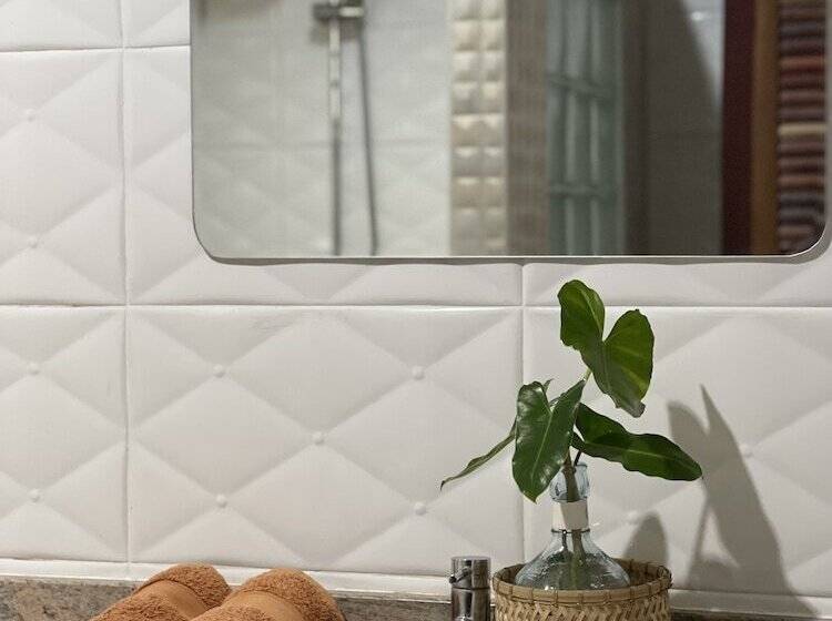 פנסיון Lantala Residence