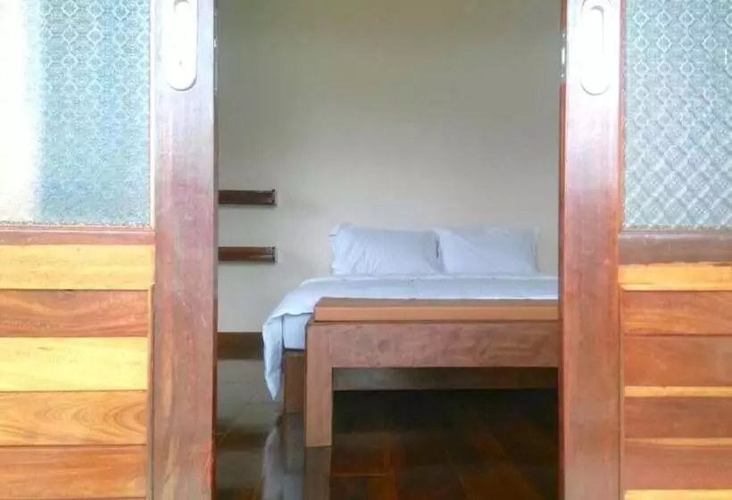 Majatalo Lantala Residence