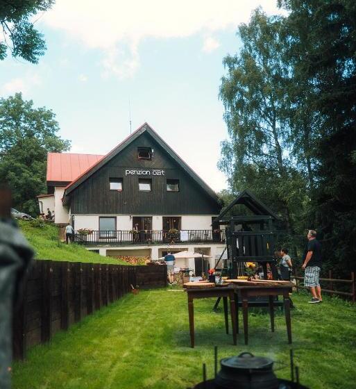 펜션 Penzion čert