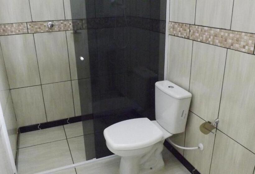 پانسیون Pousada Bom Futuro