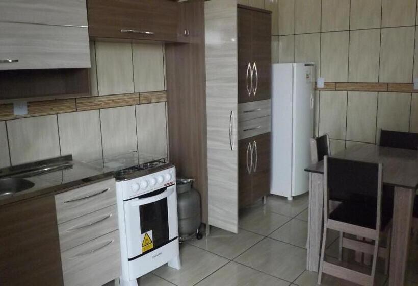 پانسیون Pousada Bom Futuro