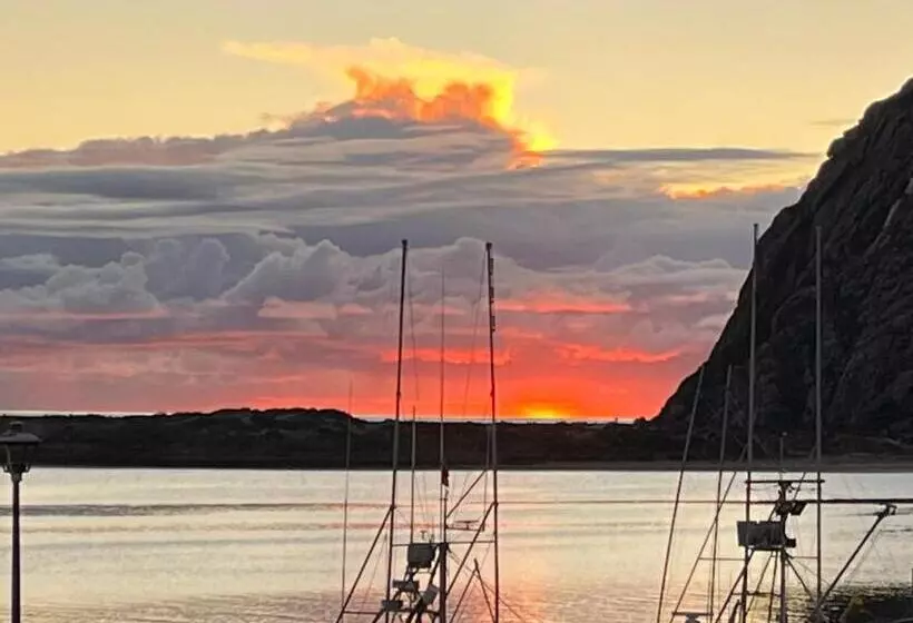 Retkeilymaja Front Street Inn And Spa