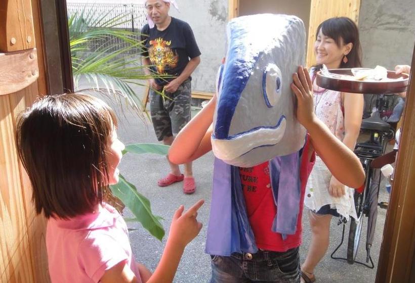 ペンション Katsuo Guest House