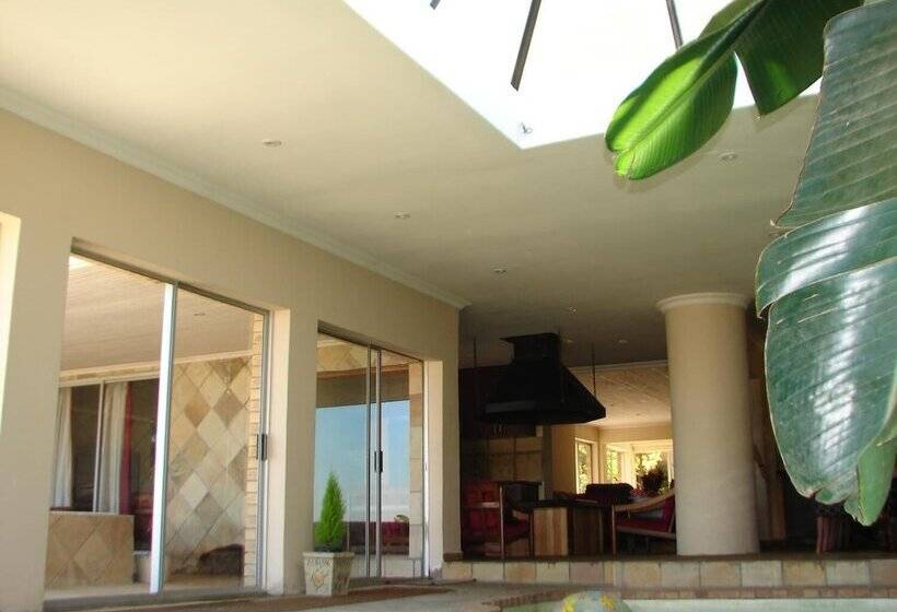 Пансион Shirleys Place