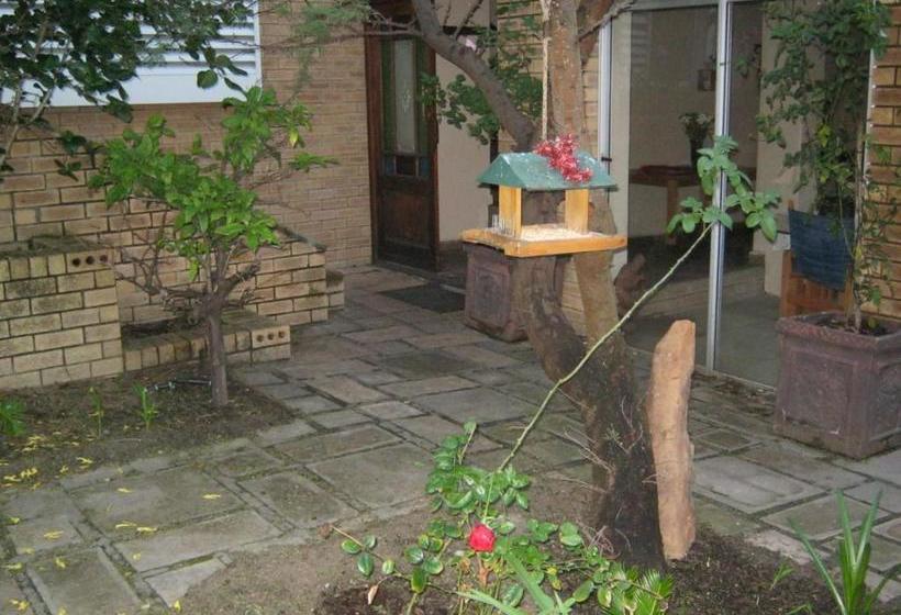 Пансион Shirleys Place