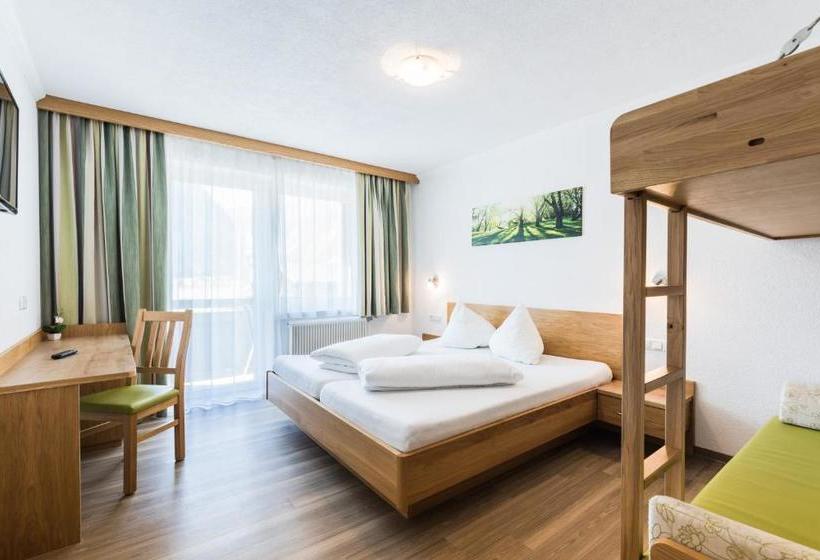 ユースホステル Gasthof Venedigerblick