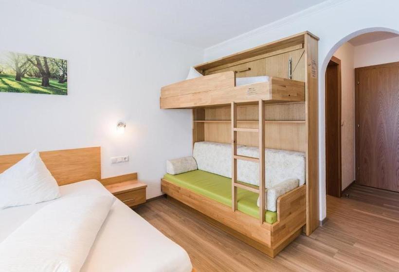 ユースホステル Gasthof Venedigerblick