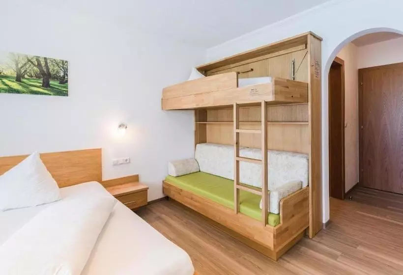 ユースホステル Gasthof Venedigerblick