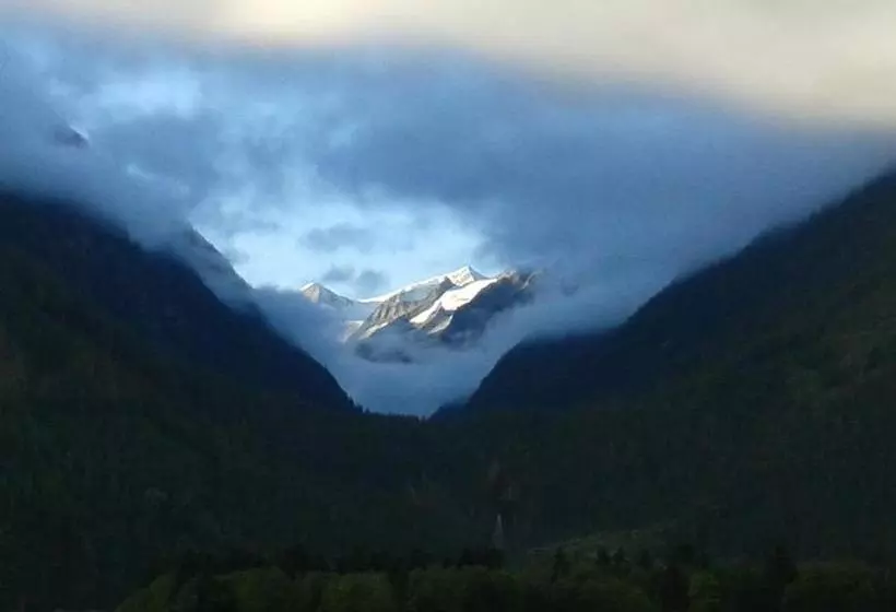 ユースホステル Gasthof Venedigerblick