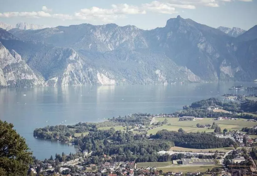 Retkeilymaja Gmundnerberghaus