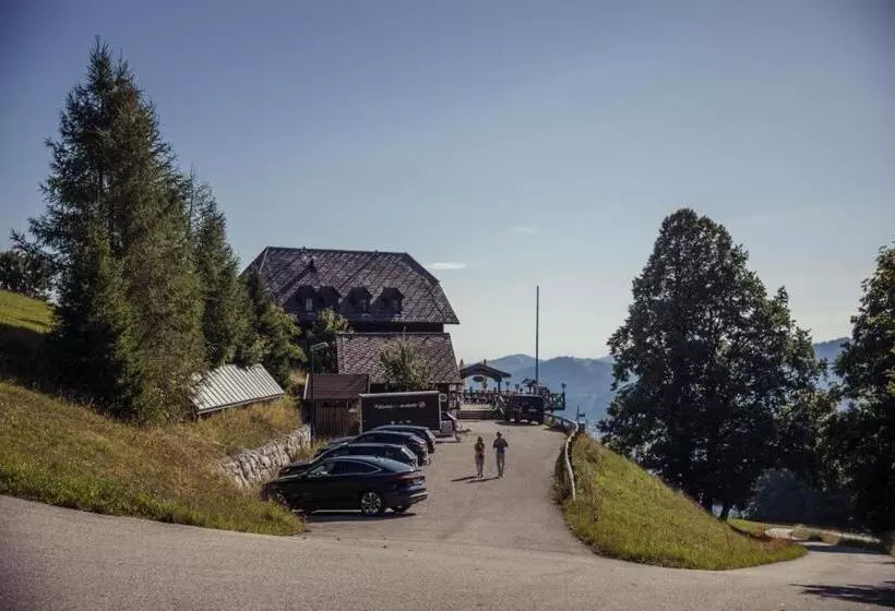 Retkeilymaja Gmundnerberghaus