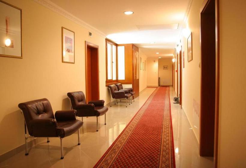 هاستل Konak Požarevac