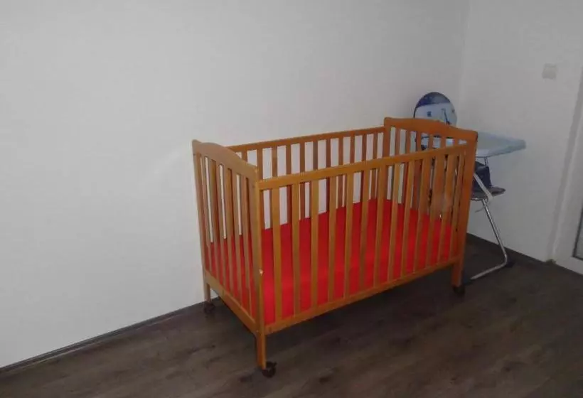 Apartman Romansa čitluk Sa 4 Spavaće Sobe