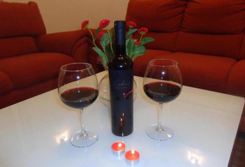 Apartman Romansa čitluk Sa 4 Spavaće Sobe