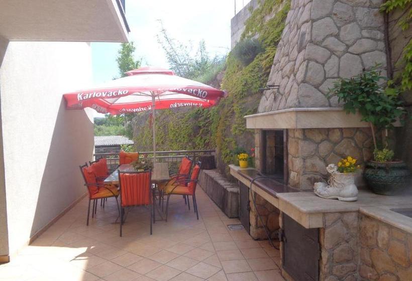 Apartman Romansa čitluk Sa 4 Spavaće Sobe