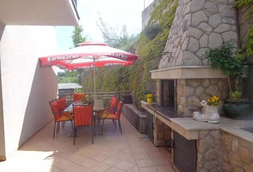 Apartman Romansa čitluk Sa 4 Spavaće Sobe