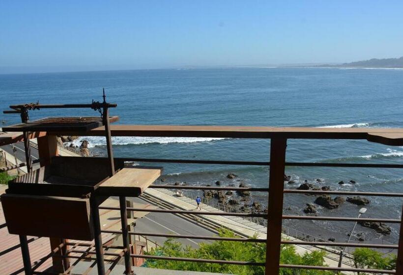 هاستل Con Con Bay