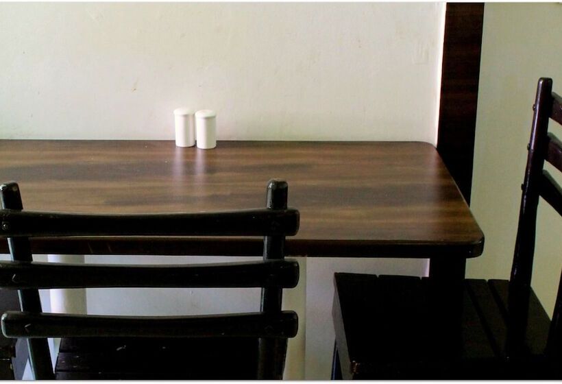 Bed and Breakfast Destination 41 By Bird Of Paradise