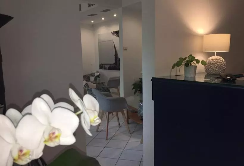 ホテル Les Rives Bleues