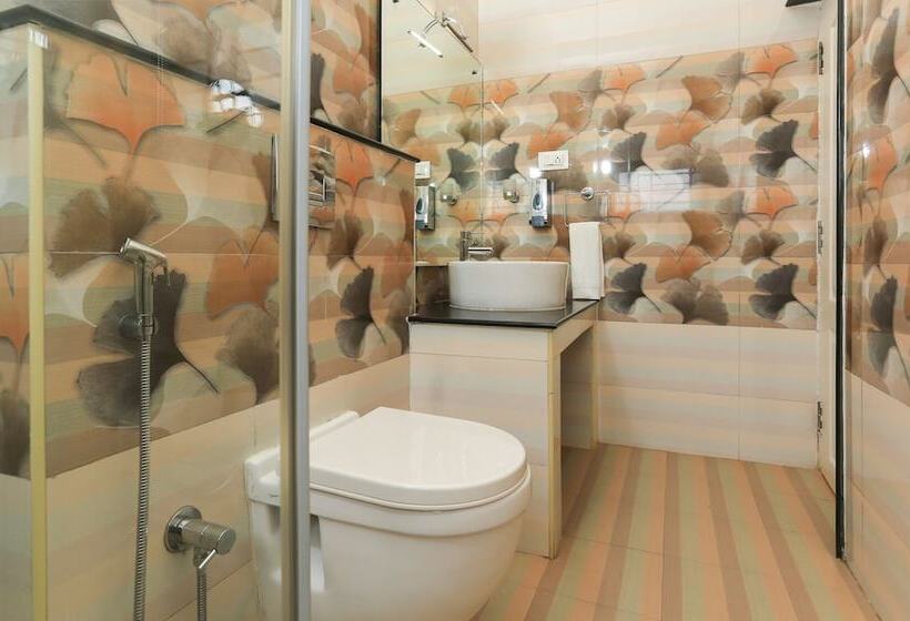 בית מלון כפרי Treebo Light House, 900 Mtrs From Botanical Garden