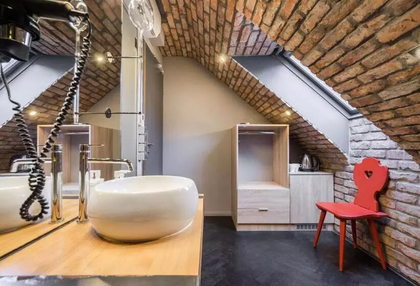 ペンション Butik Apartments, By Bqa