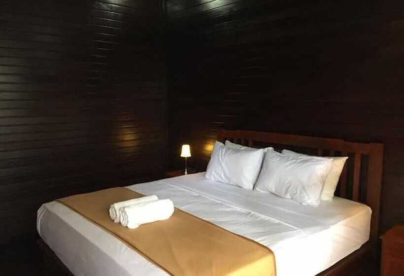 بنسيون Linda Beach