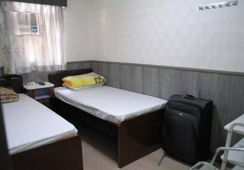 پانسیون Majestic 7 Guesthouse