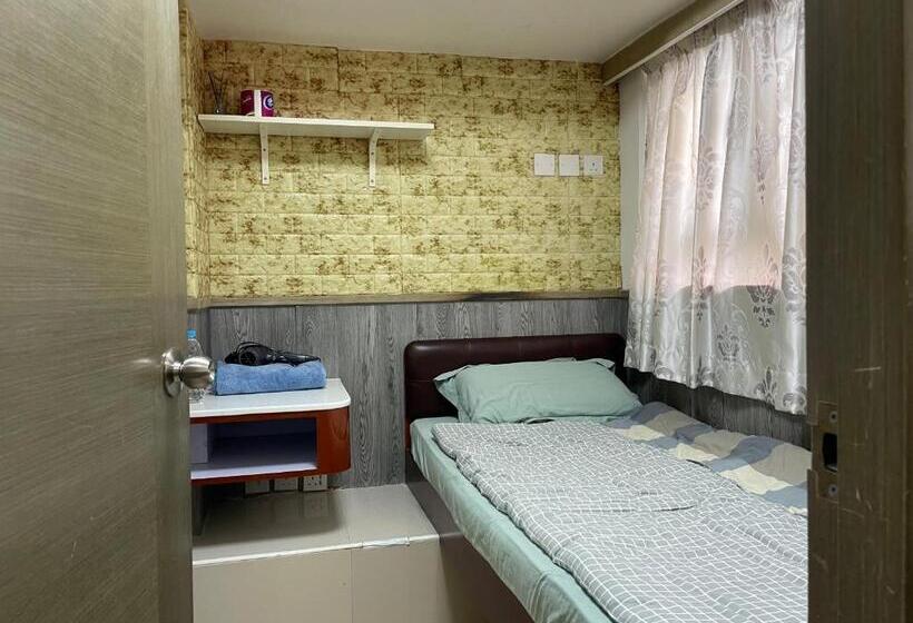 پانسیون Majestic 7 Guesthouse