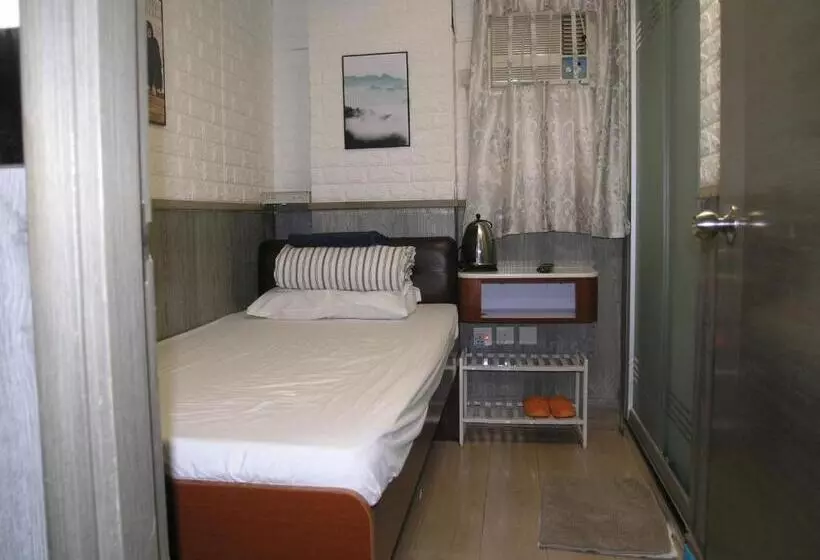 پانسیون Majestic 7 Guesthouse