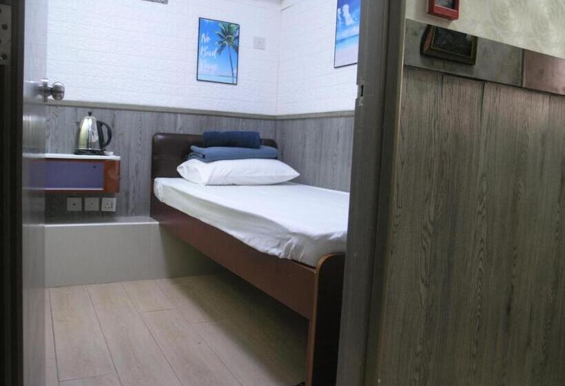 پانسیون Majestic 7 Guesthouse