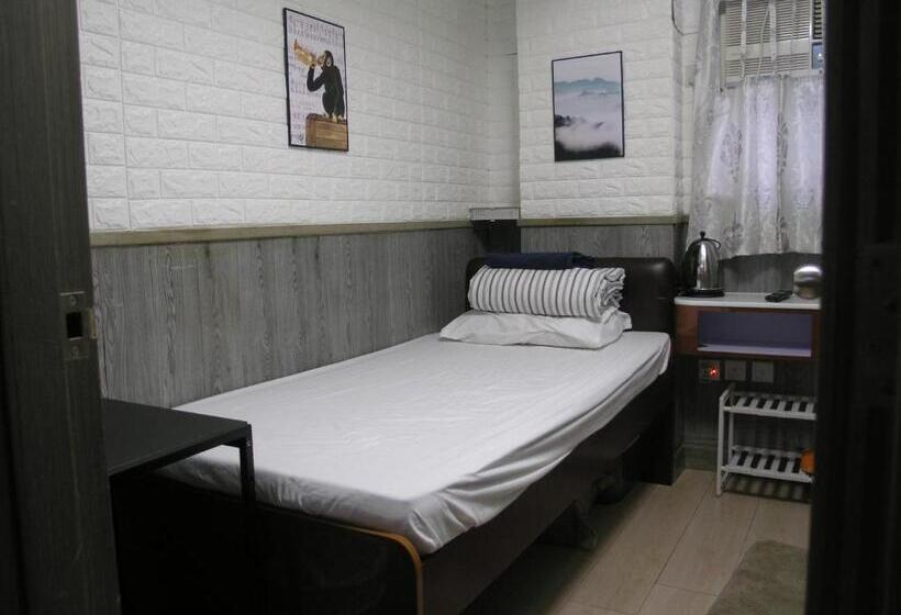 پانسیون Majestic 7 Guesthouse