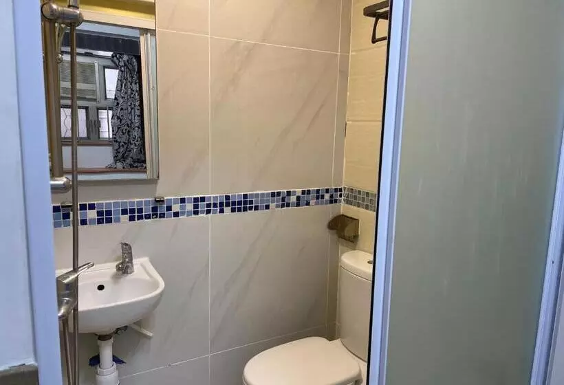 پانسیون Majestic 7 Guesthouse