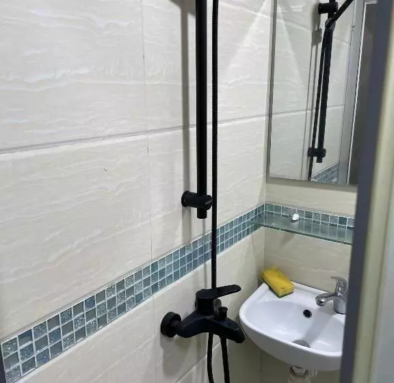 پانسیون Majestic 7 Guesthouse