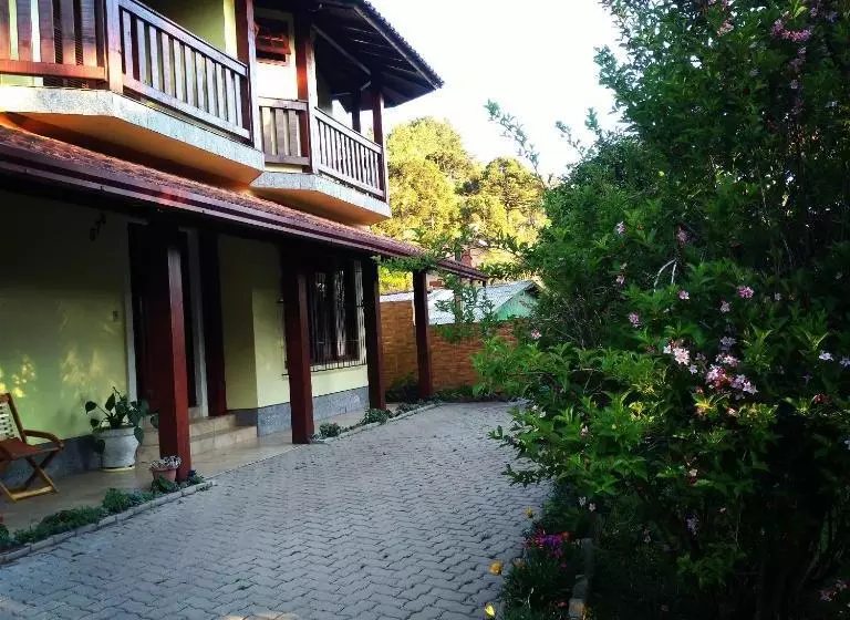 ペンション Pousada Unser Haus