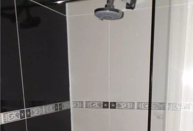 Majatalo Silver Plum Bnb