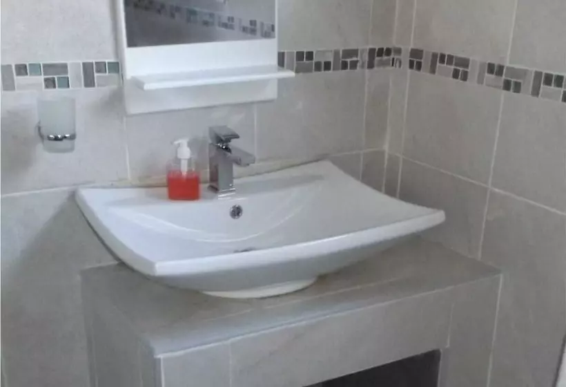 Majatalo Silver Plum Bnb