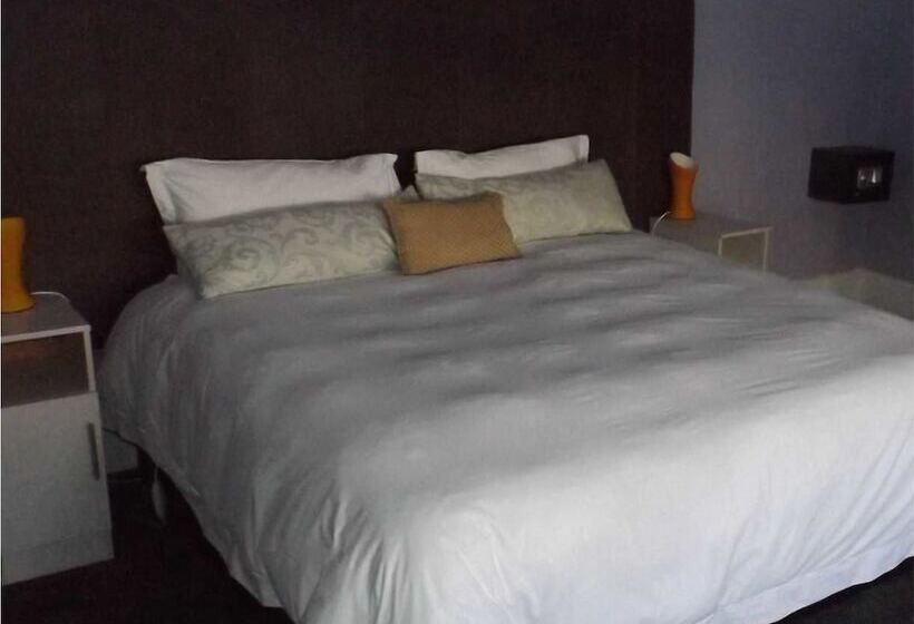 پانسیون Silver Plum Bnb