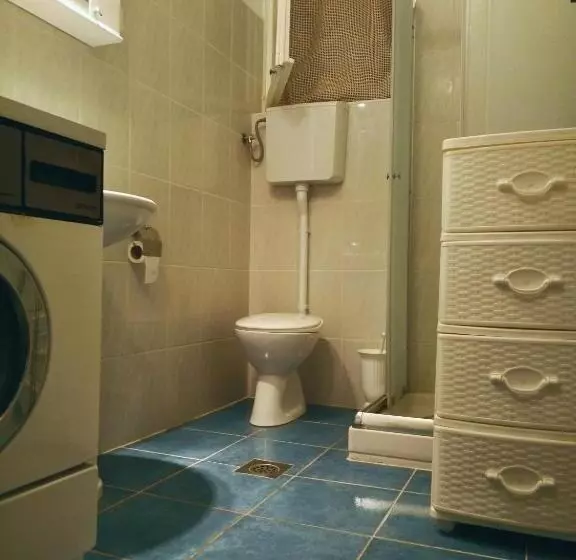 پانسیون Zemunella Guest House