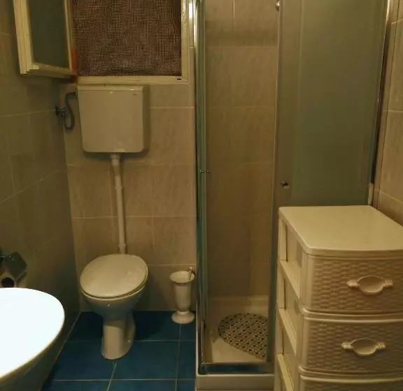 پانسیون Zemunella Guest House