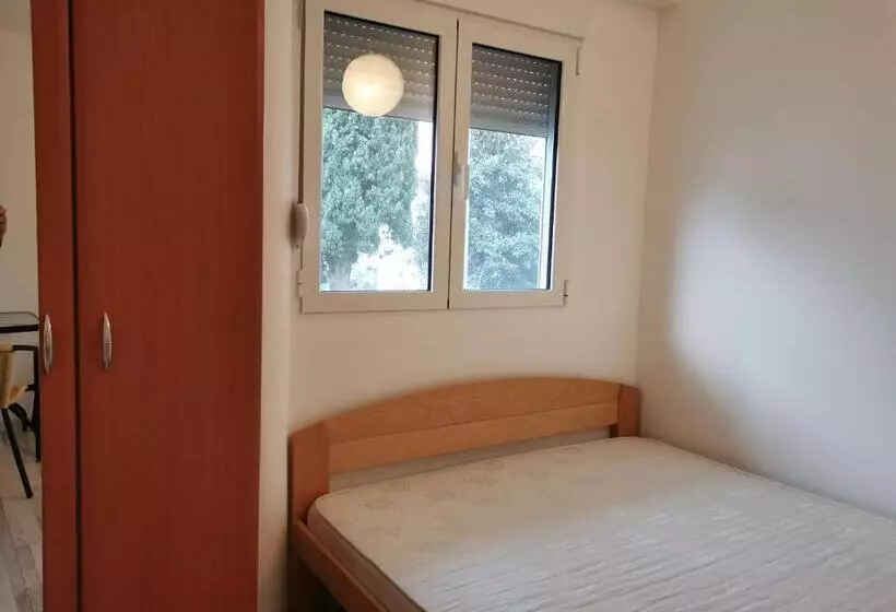 پانسیون Zemunella Guest House