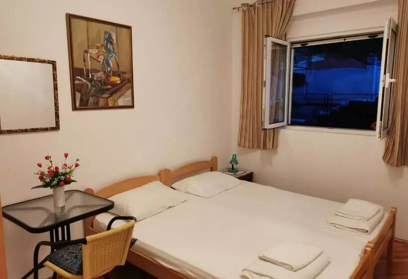پانسیون Zemunella Guest House