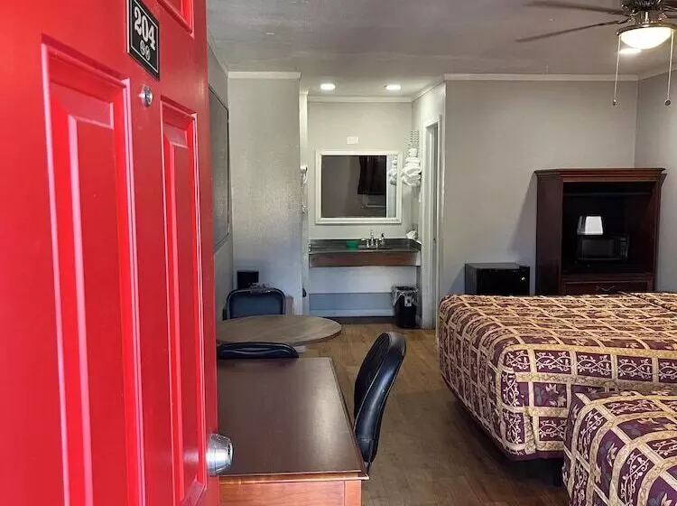 Retkeilymaja Hill Country Inn