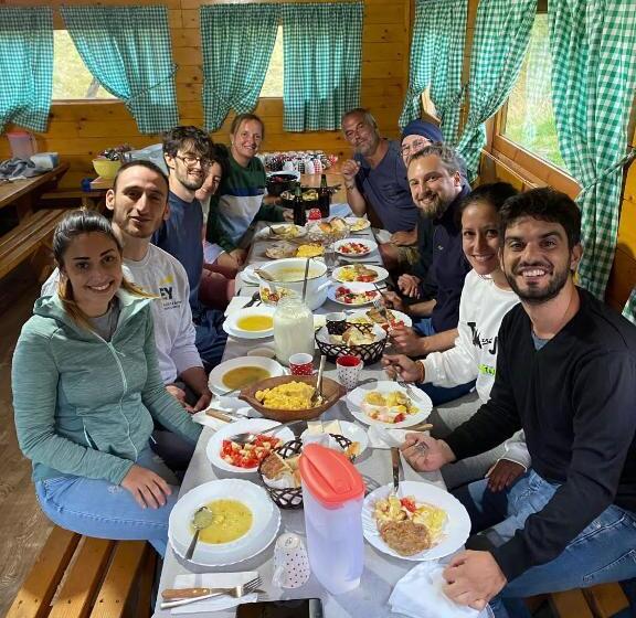 هتل Etno Selo Kolibe Damjanoviㄇa -bjelasica