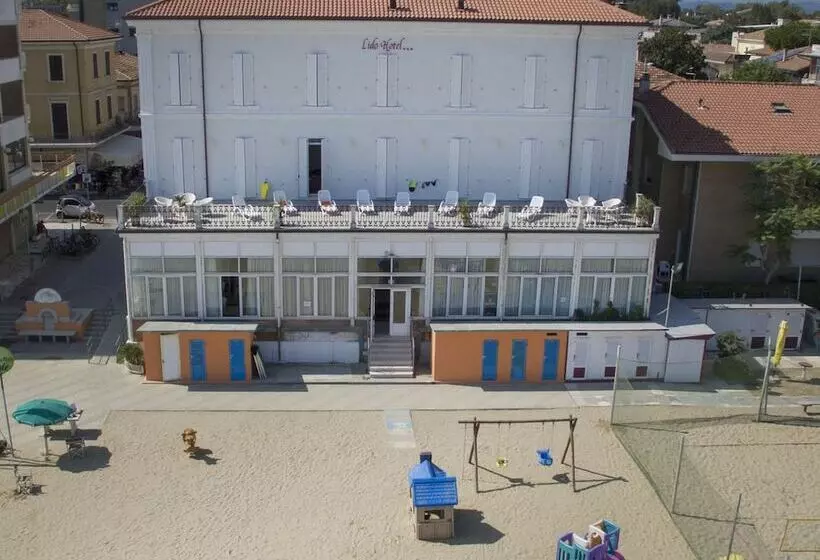 Hotelli Lido
