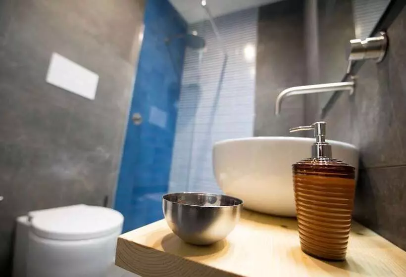 هتل Quattro Briganti